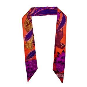 Hermès The Savana Dance Silk Twilly Scarf – Orange Vintage with box